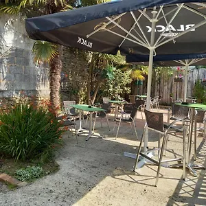 Le Thy Hotel Ploermel
