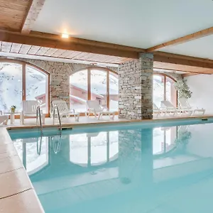 Aparthotel De L'adonis