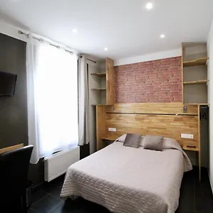 Des Pyrenees Hotel Paris